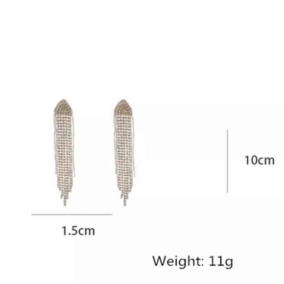 White plated shiny statement earrings - Picture 5 of 5